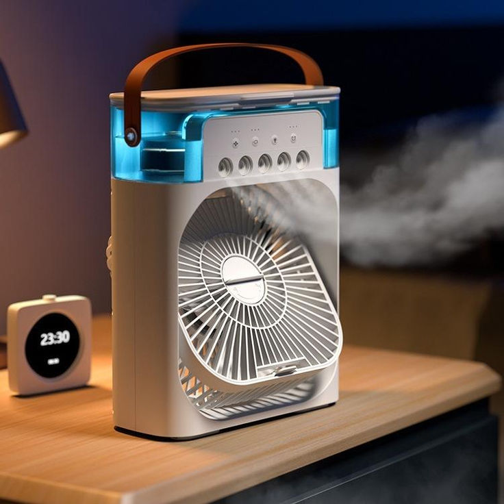 Cooling Fan With Ice